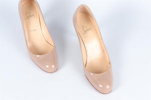 CHRISTIAN LOUBOUTIN NUDE PATENT LEATHER PUMPS EU 39 UK 6 US 9