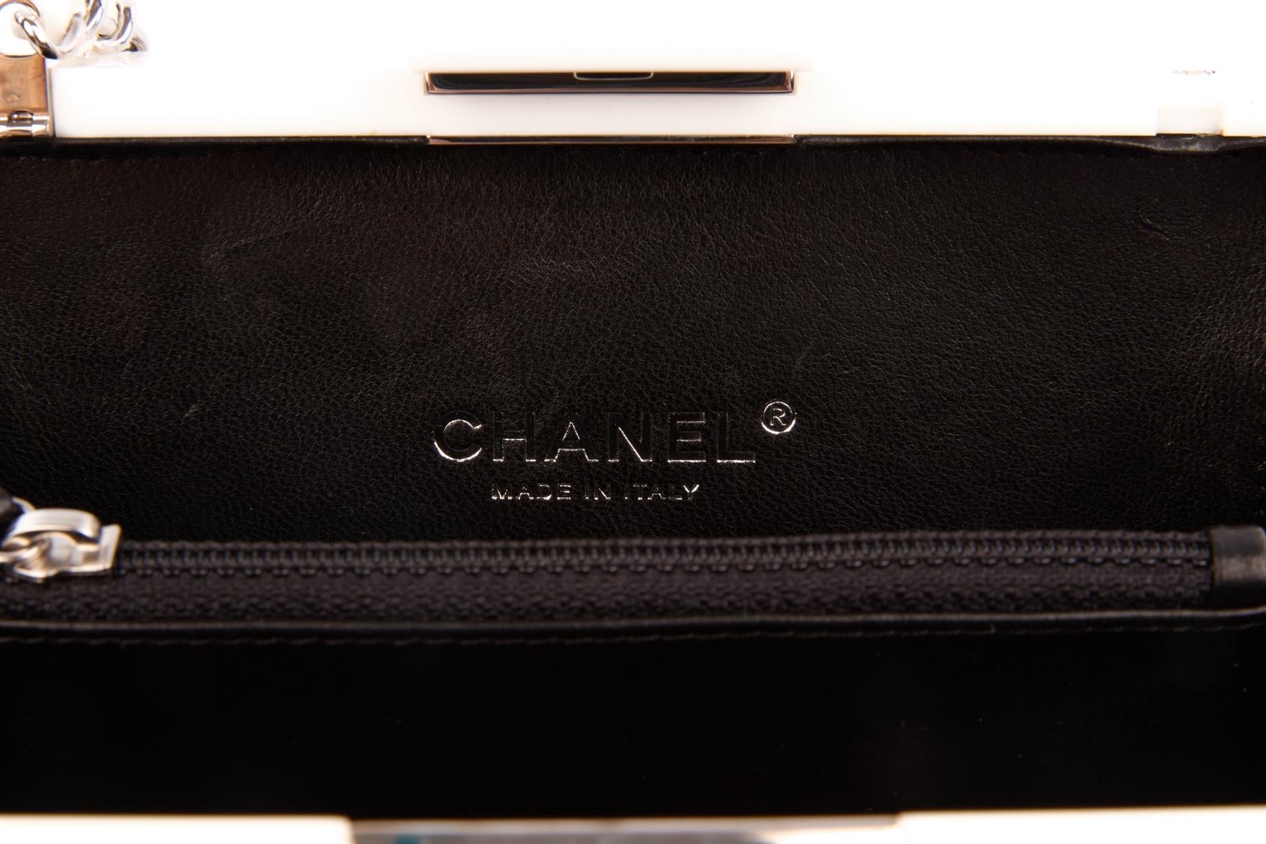 CHANEL WHITE 2014 BOY BRICK LEGO PLEXIGLASS CLUTCH