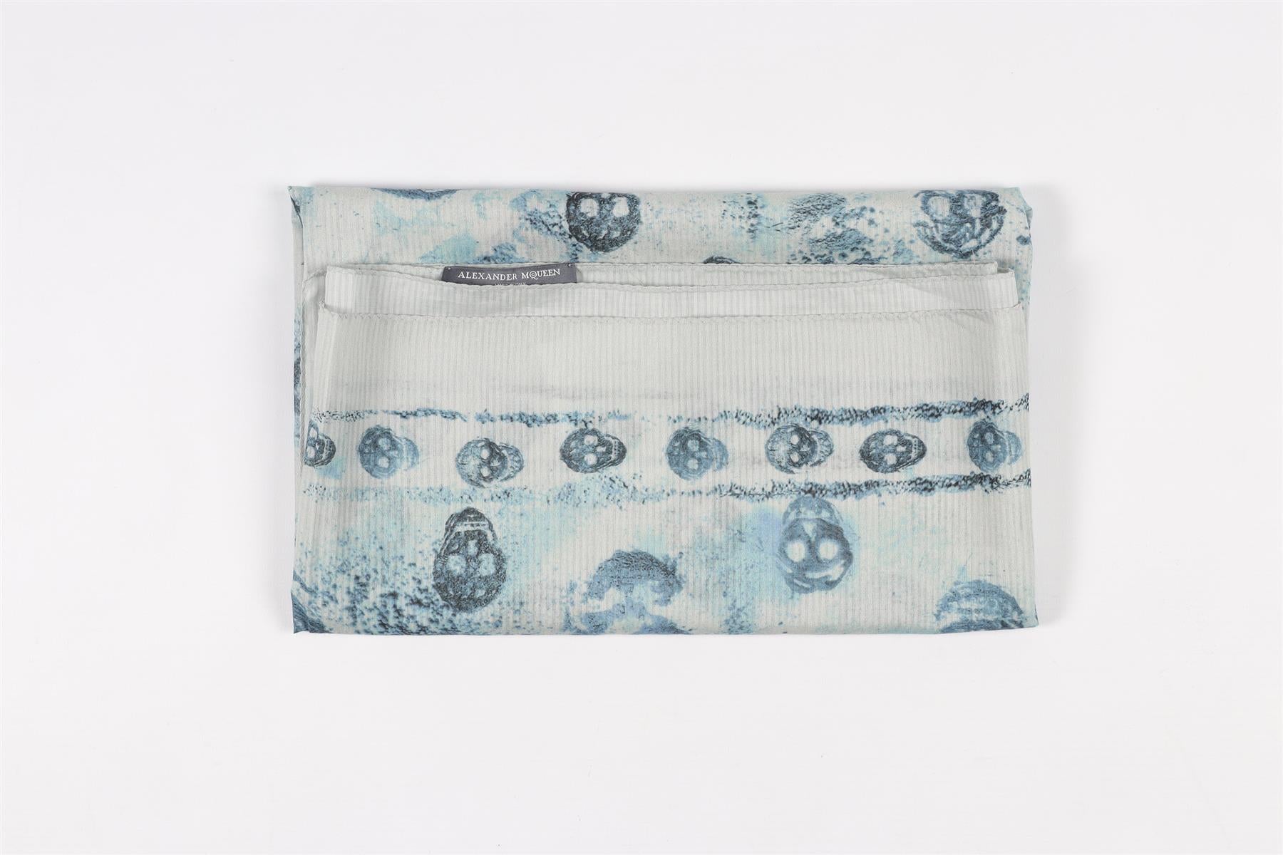 ALEXANDER MCQUEEN BLUE COTTON SCARF