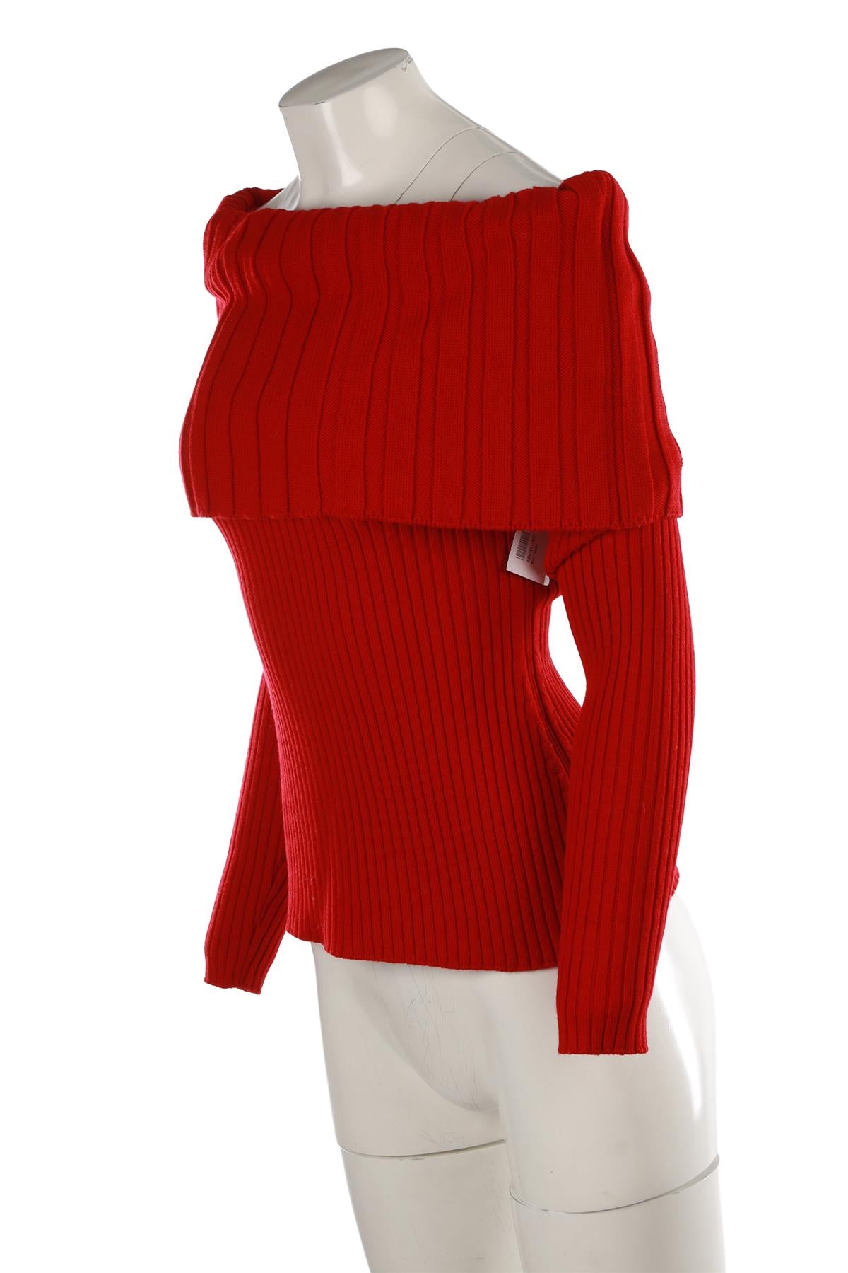 RED WOOL SWEATER