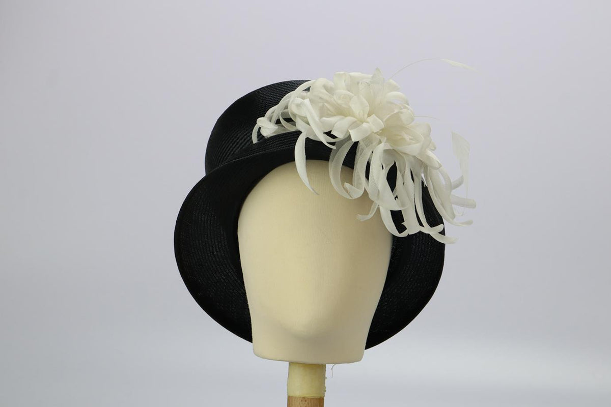 PHILIP TREACY STRAW HAT