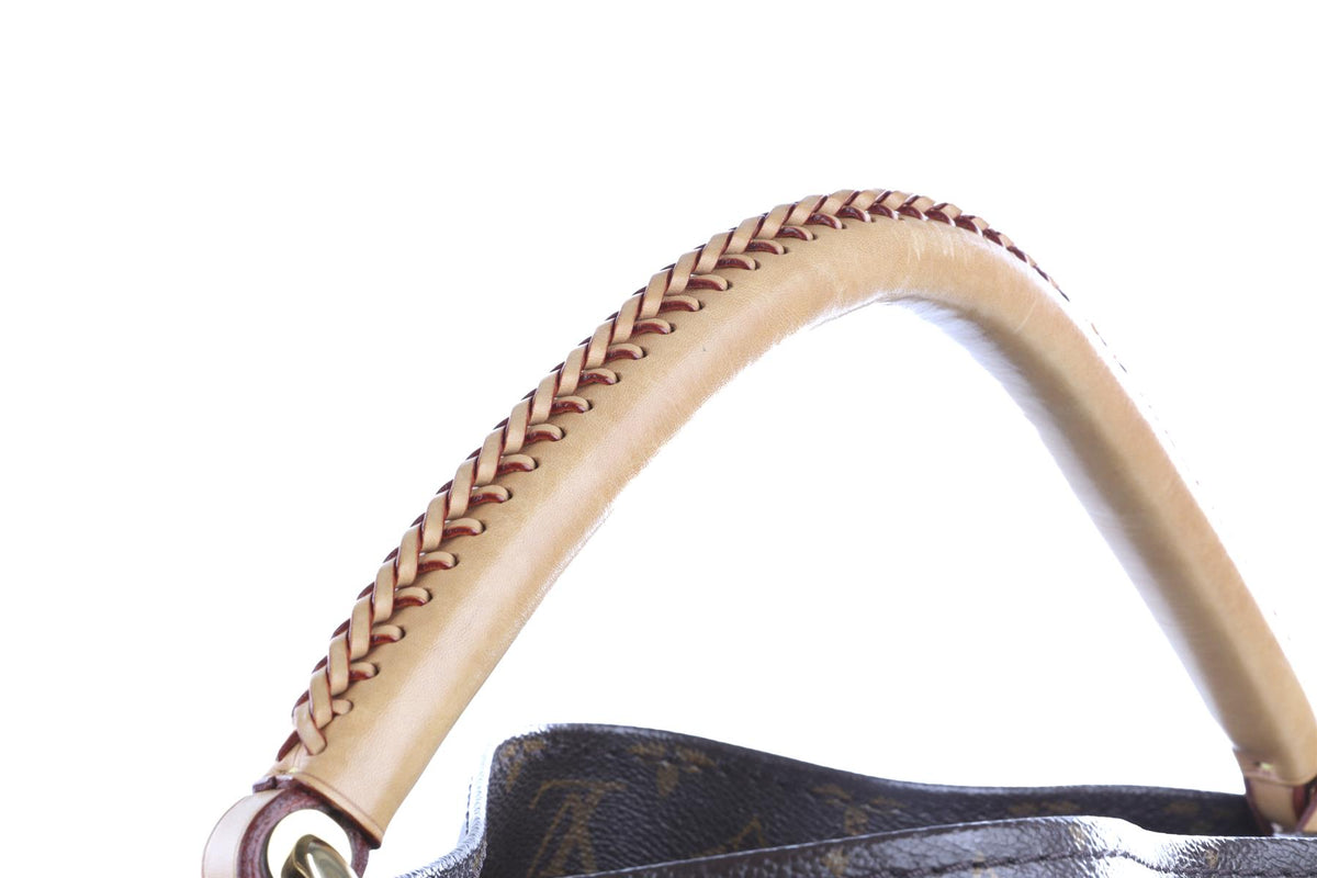 LOUIS VUITTON BROWN 2015 ARTSY GM MONOGRAM COAT CANVAS SHOULDER BAG