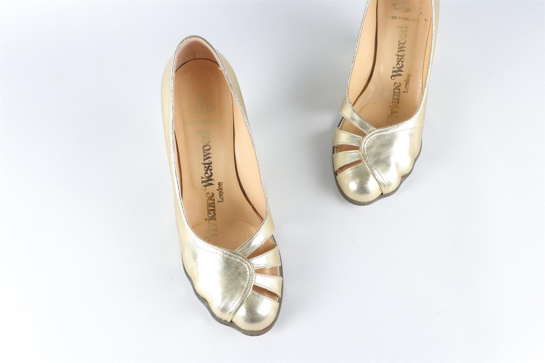 VIVIENNE WESTWOOD GOLD LEATHER PUMPS EU 38.5 UK 5.5 US 8.5