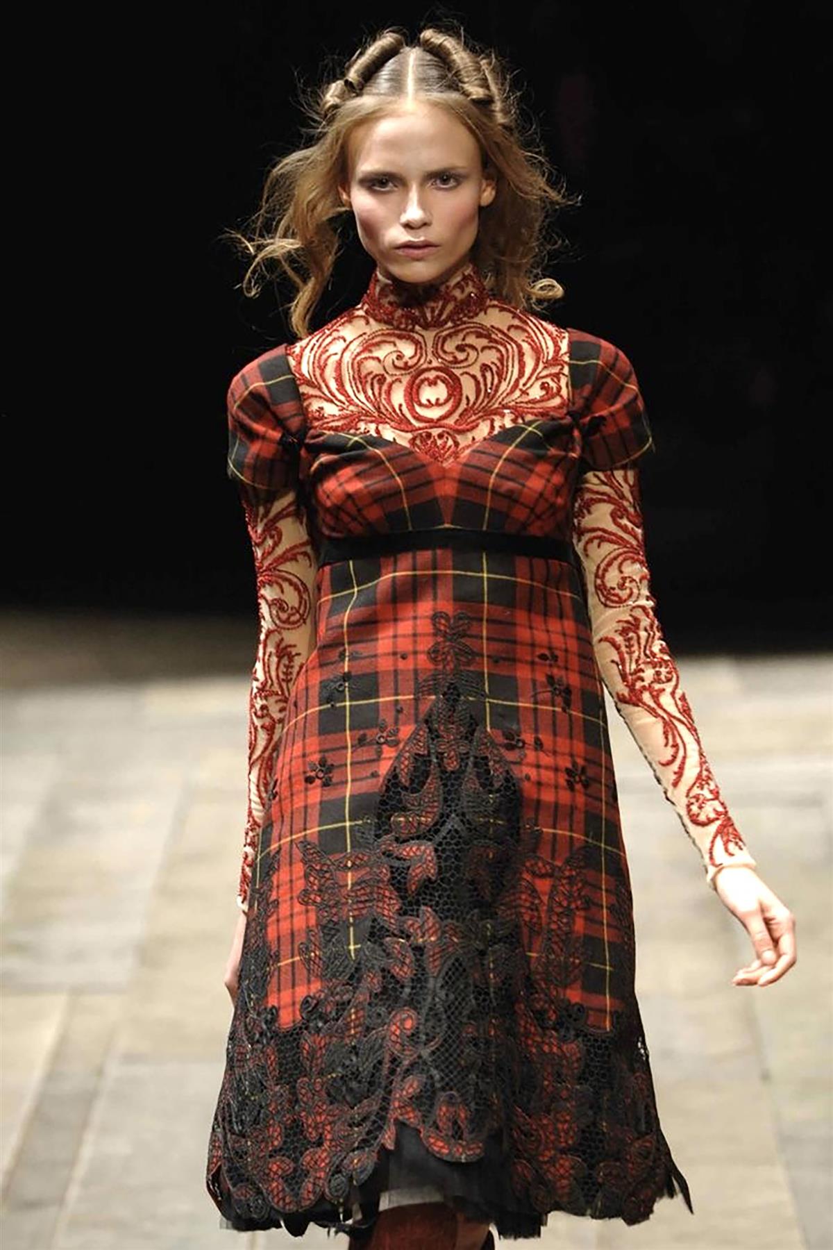 ALEXANDER MCQUEEN RED 2006 WOOL MIDI DRESS IT 40 UK 8