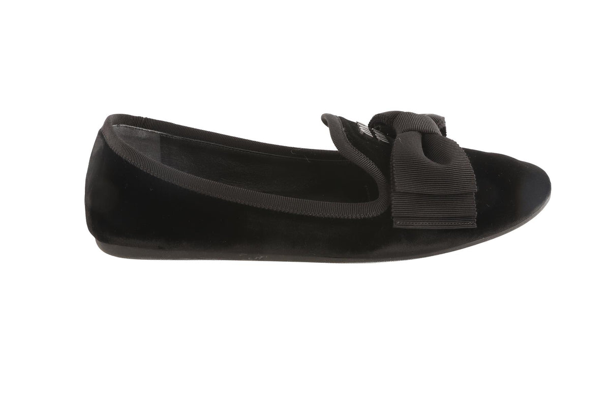 MIU MIU BLACK VELVET LOAFERS EU 39 UK 6 US 9