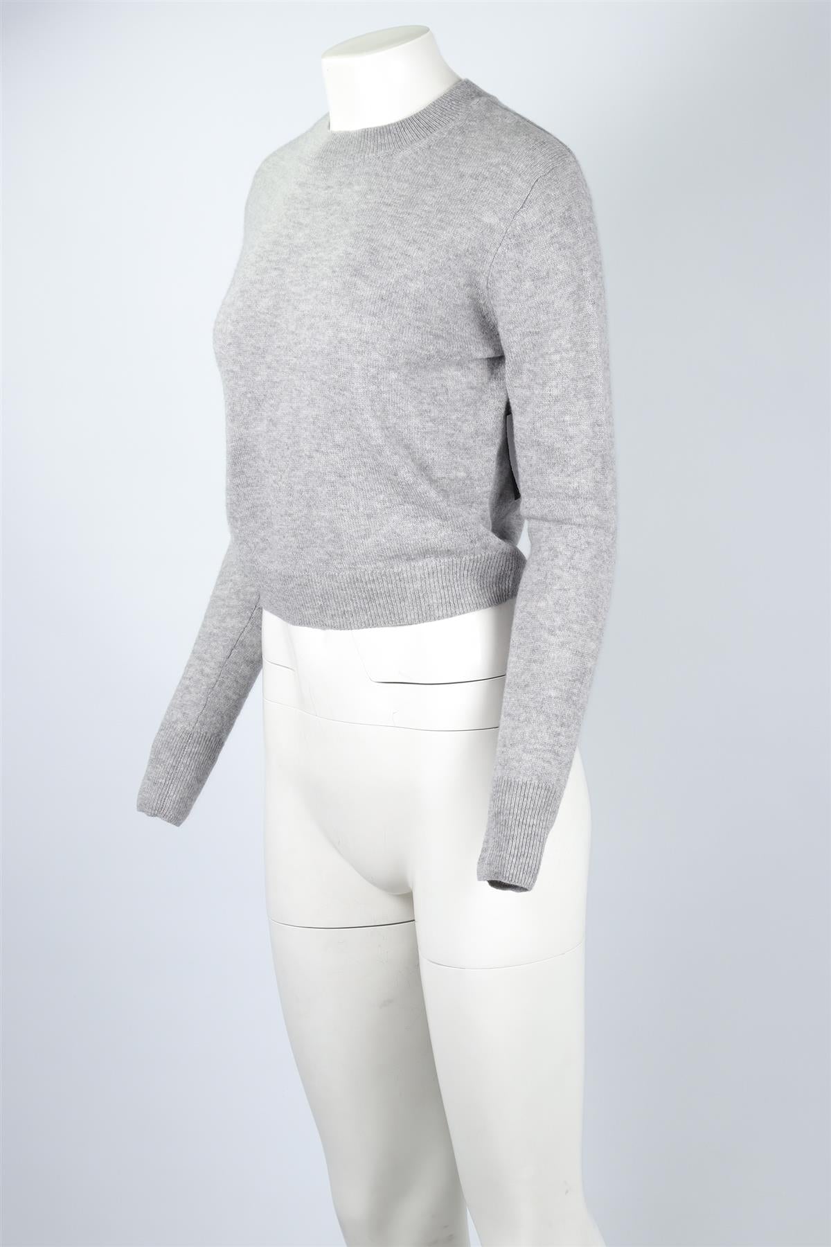 ETERNE GREY CASHMERE SWEATER MEDIUM/ LARGE