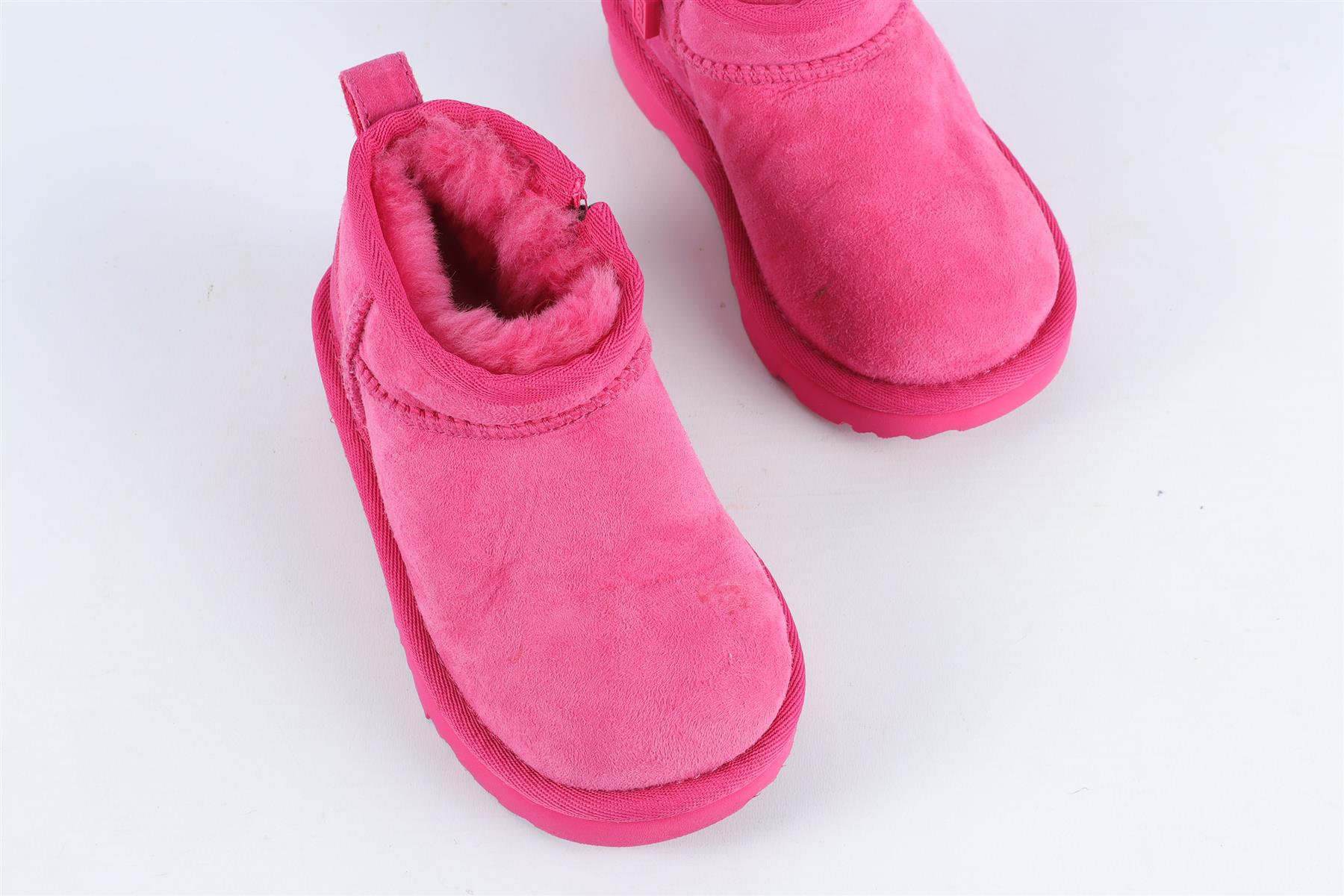 UGGS PINK GIRLS SUEDE ANKLE BOOTS EU 26.5 UK 8 US 9