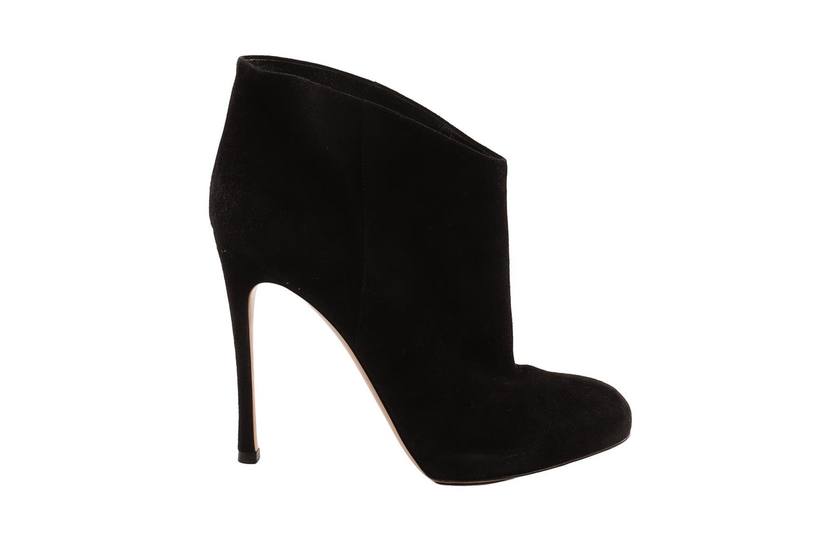 GIANVITO ROSSI BLACK SUEDE ANKLE BOOTS EU 38.5 UK 5.5