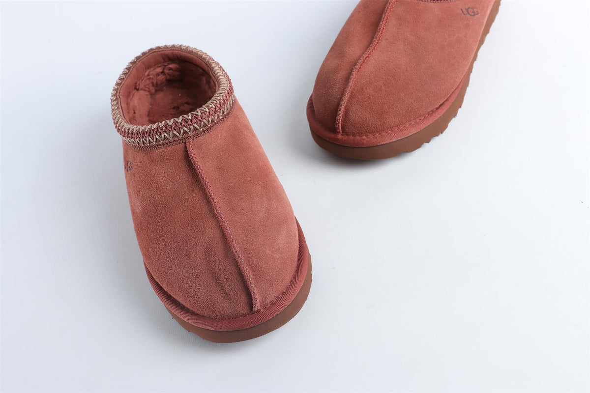 UGG RUST SUEDE SLIPPERS EU 39 UK 6 US 8