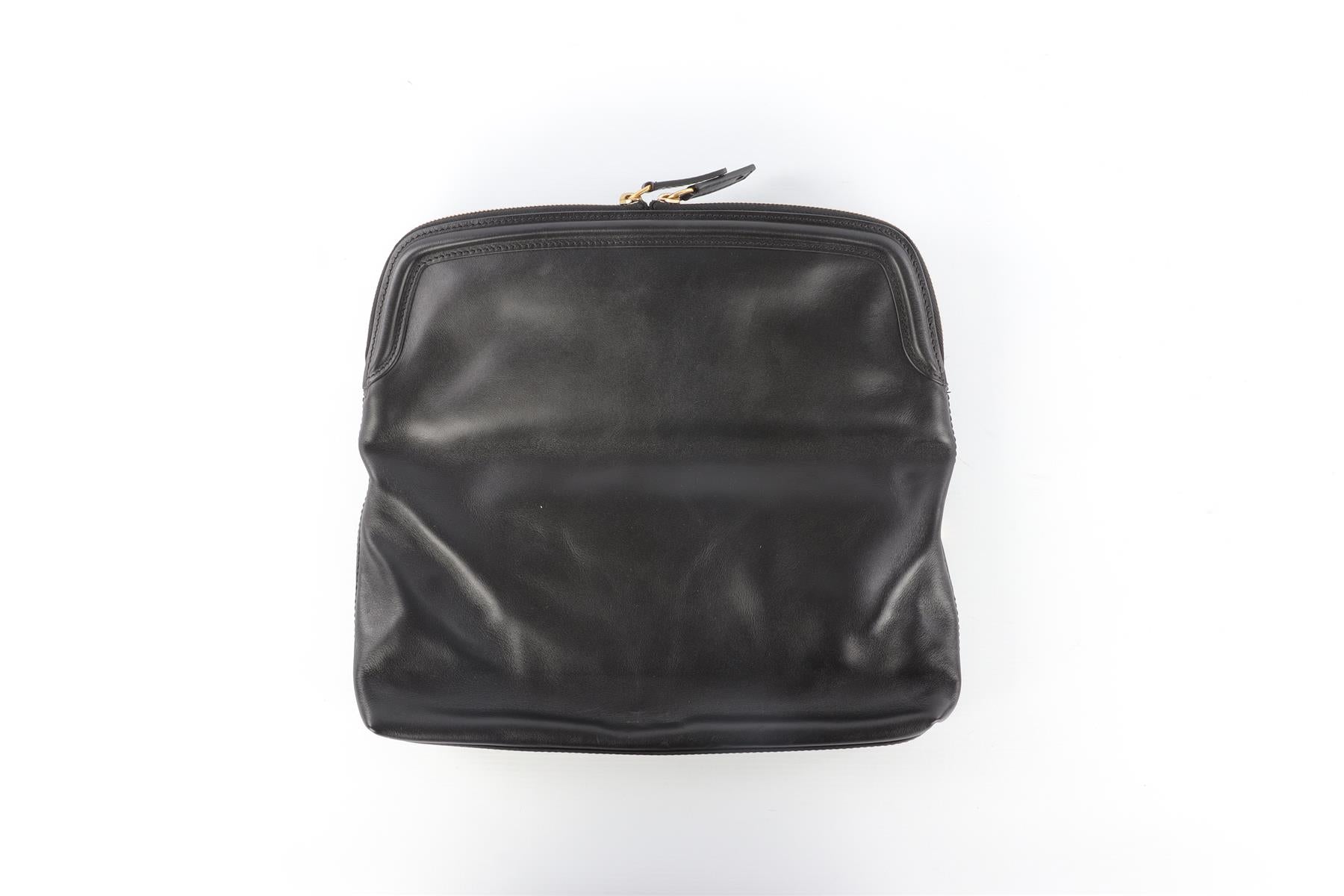 ALEXANDER MCQUEEN BLACK LEATHER CLUTCH