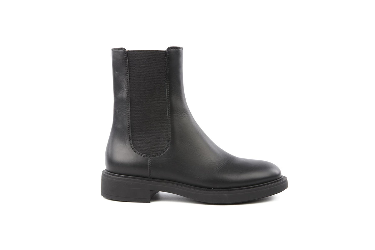 GIANVITO ROSSI BLACK LEATHER CHELSEA BOOTS EU 38 UK 5 US 8