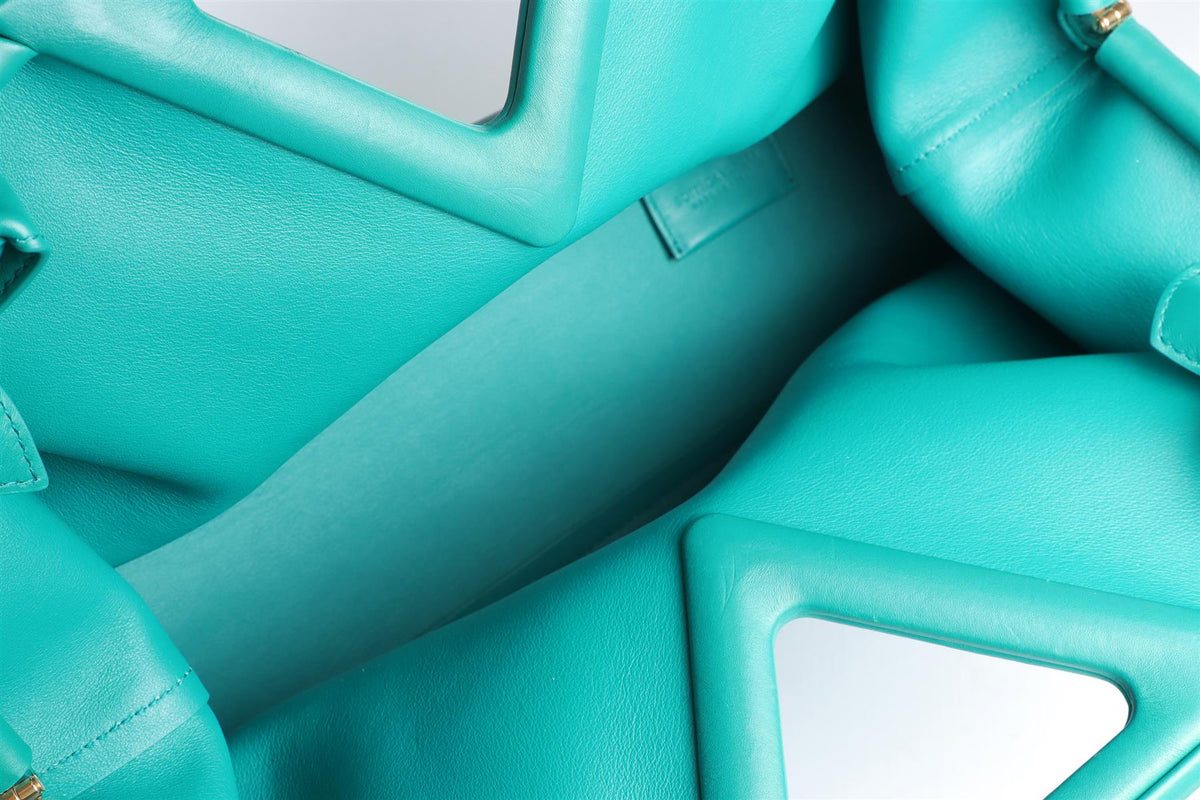 BOTTEGA VENETA TEAL POINT MEDIUM LEATHER TOTE BAG