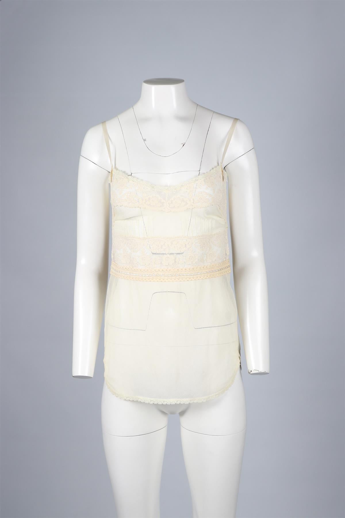 DOLCE & GABBANA CREAM MESH TOP IT 42 UK 10