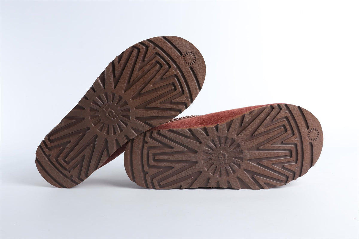 UGG RUST SUEDE SLIPPERS EU 39 UK 6 US 8