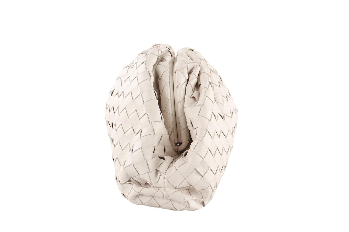 WHITE POUCH INTRECCIATO LEATHER CLUTCH