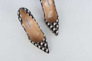 MANOLO BLAHNIK BLACK FABRIC PUMPS EU 38 UK 5 US 8