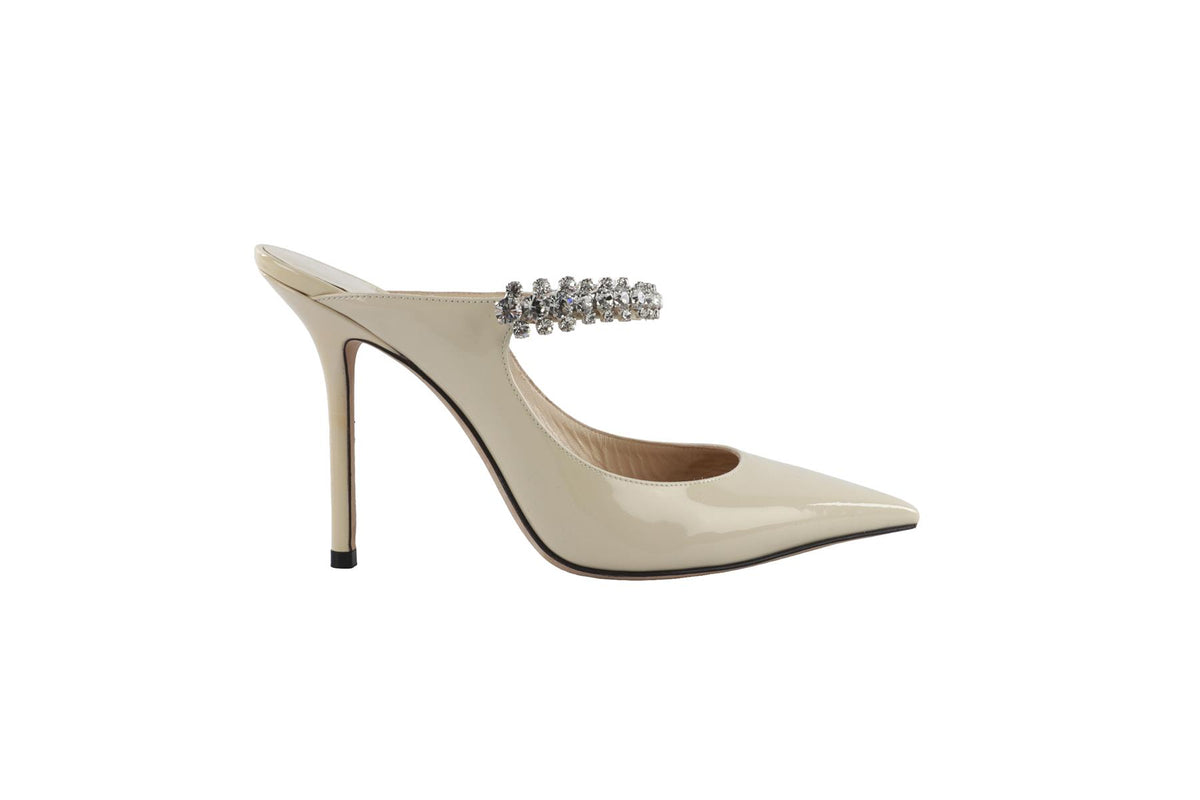 CREAM CRYSTAL AND PATENT LEATHER PUMPS