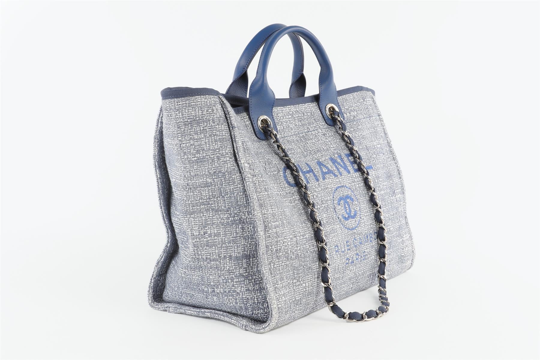CHANEL BLUE 2018 DEAUVILLE MEDIUM FABRIC TOTE BAG