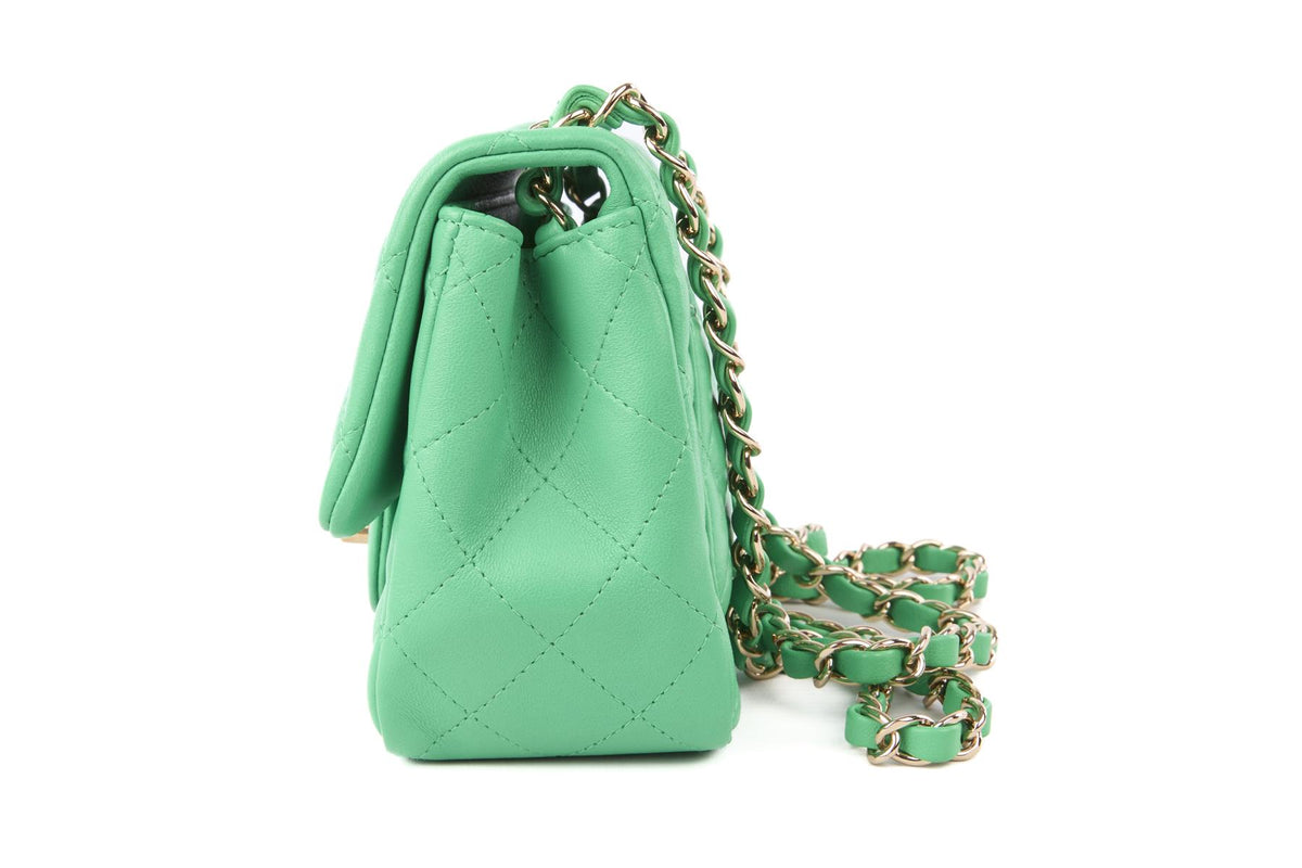 CHANEL GREEN 2019 CLASSIC SQUARE MINI QUILTED LEATHER SHOULDER BAG