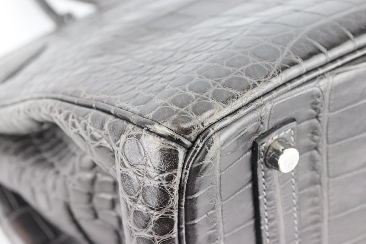 HERMÈS 2010 BIRKIN 35CM MATTE ALLIGATOR MISSISSIPPIENSIS LEATHER BAG