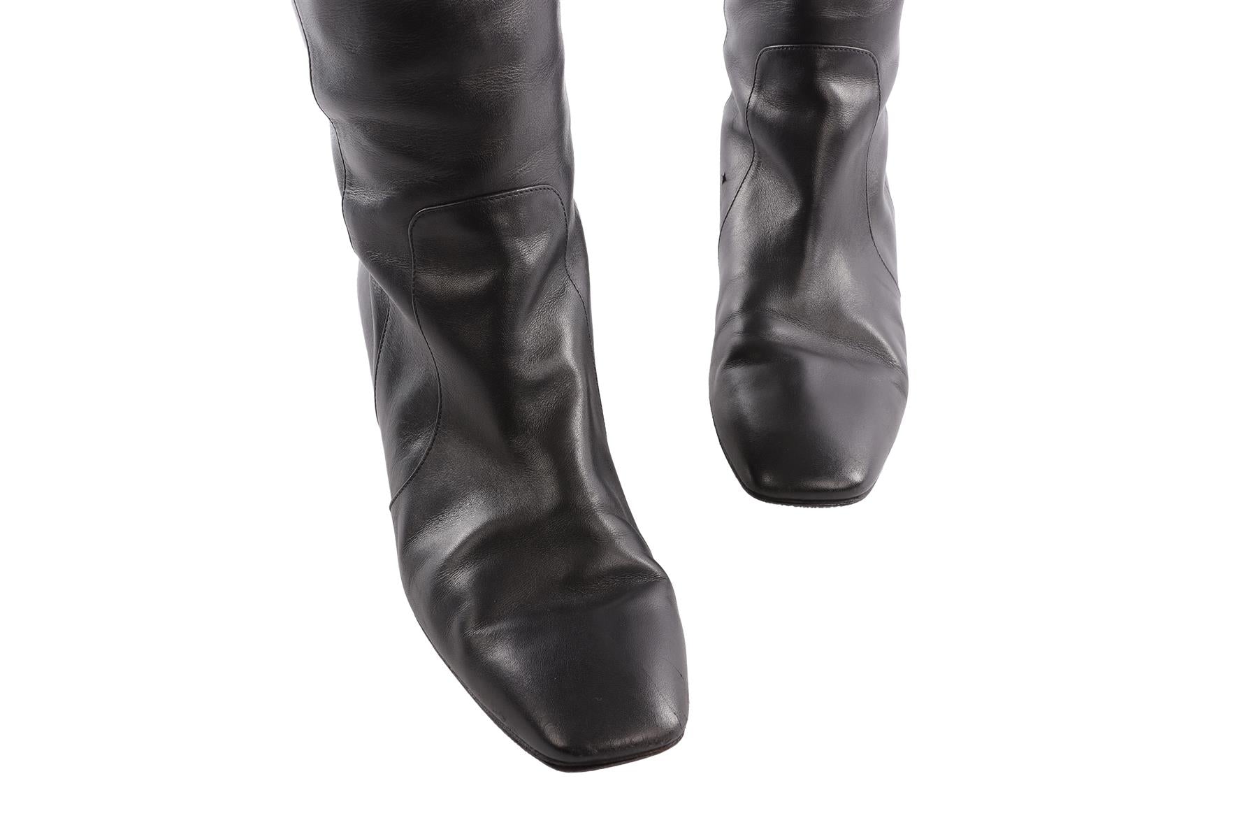 ROGER VIVIER BLACK KNEE HIGH BOOTS EU 37.5
