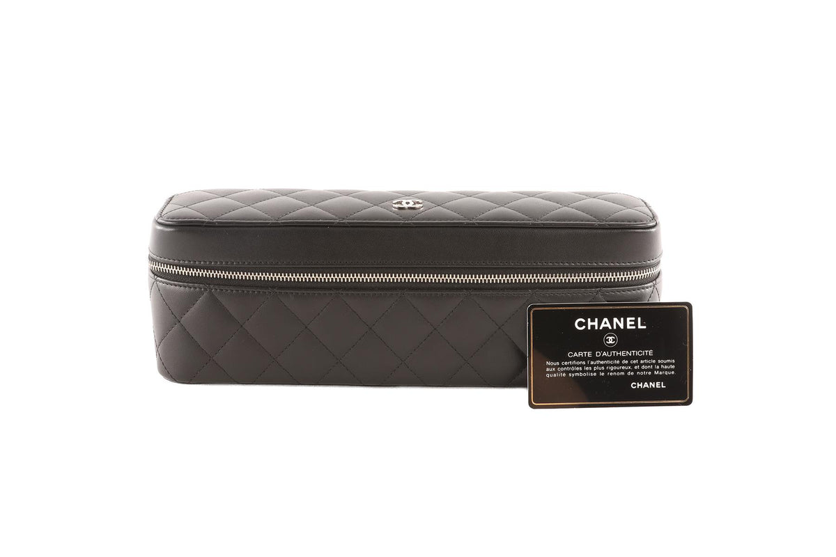 CHANEL BLACK 2016 CC QUILTED LEATHER WATCH CASE