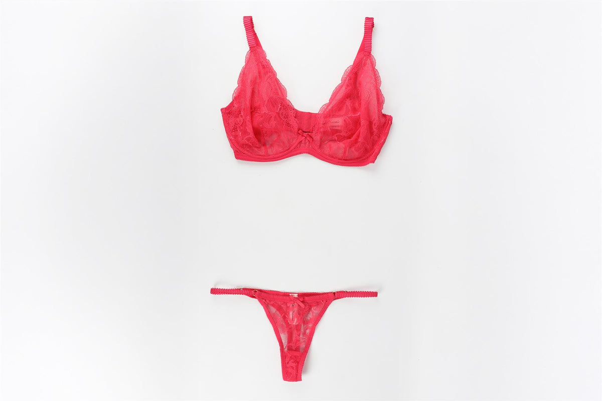 AGENT PROVOCATEUR PINK BRA AND THONG SET UK 34DD/2