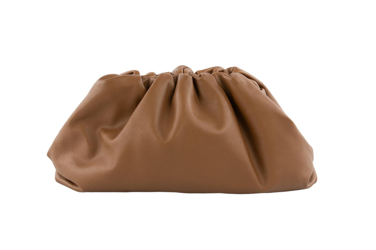 BOTTEGA VENETA BROWN POUCH LARGE LEATHER CLUTCH