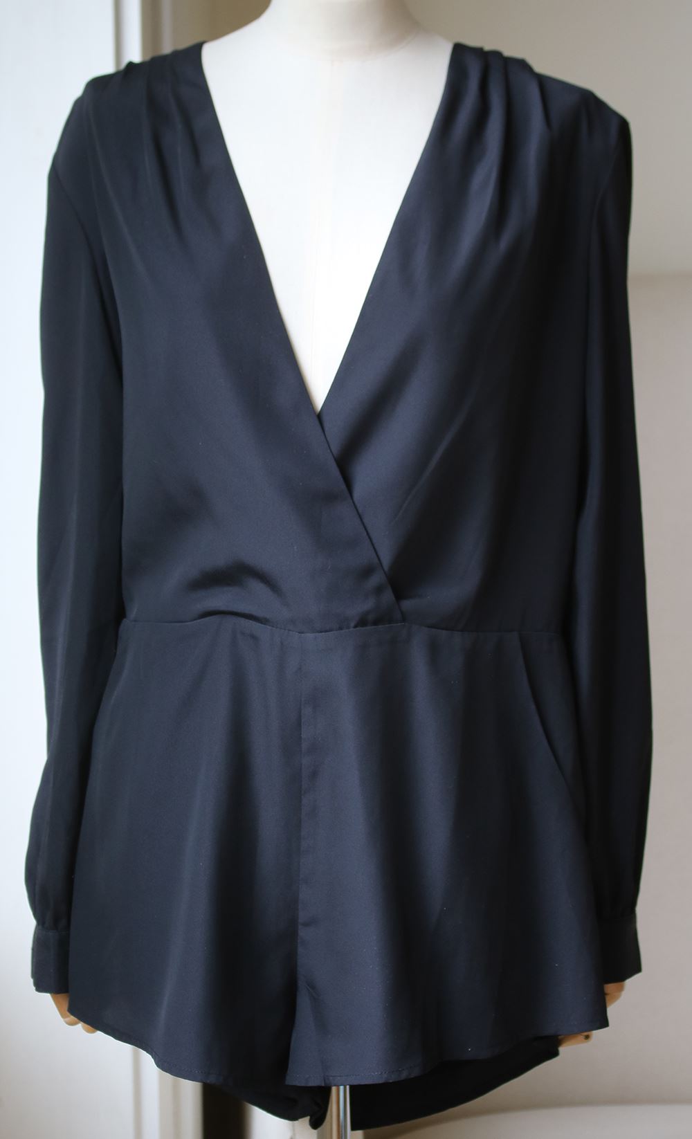 FINDERS KEEPERS GAM PLAN LONG SLEEVE PLAYSUIT SMALL