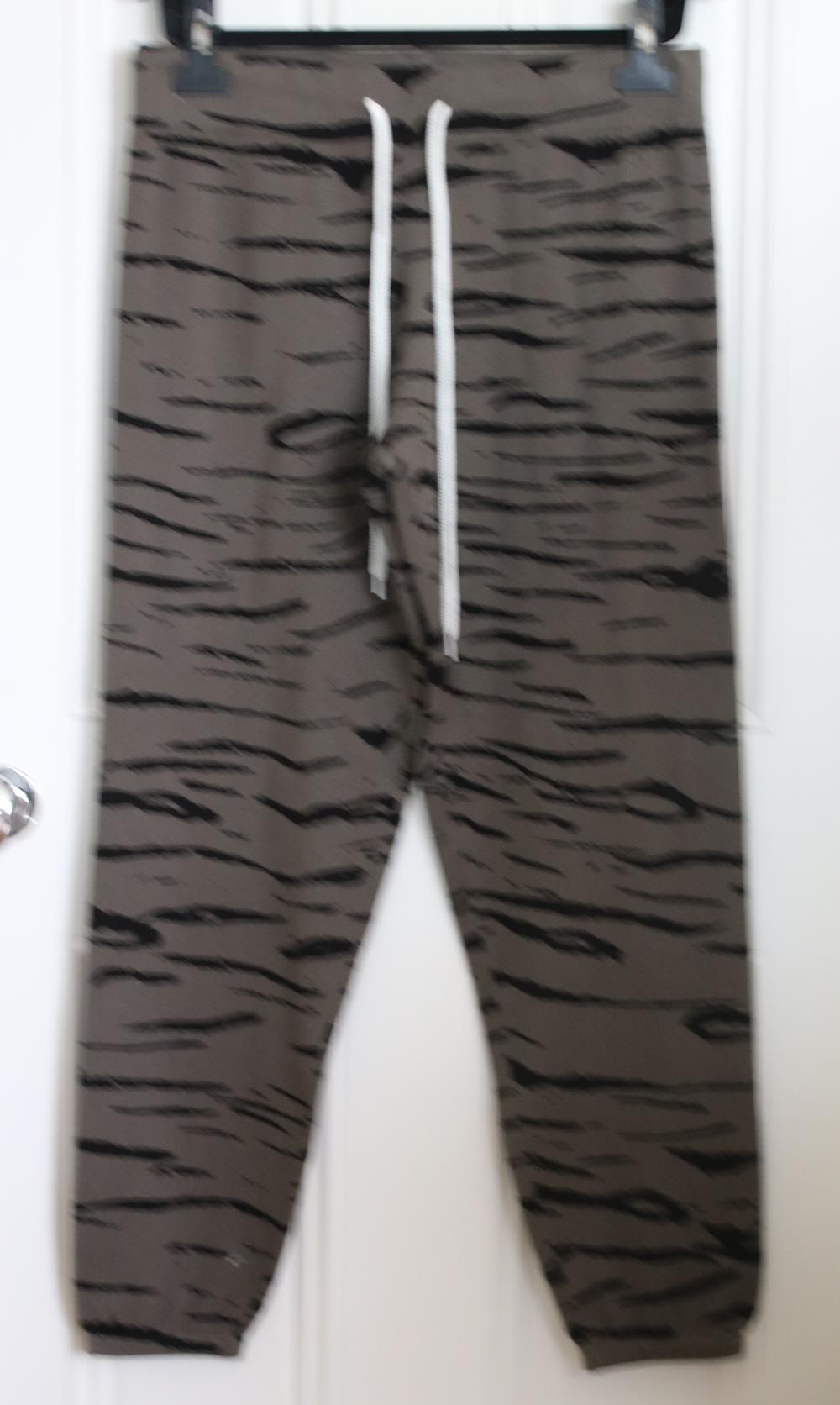 MONROW VINTAGE TIGER PRINT CASHMERE BLEND SWEATPANTS MEDIUM