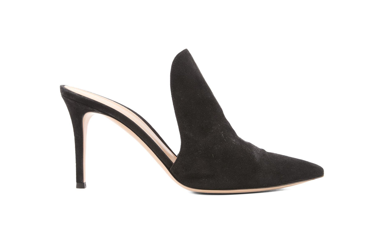 GIANVITO ROSSI BLACK SUEDE MULES EU 39 UK 6 US 9