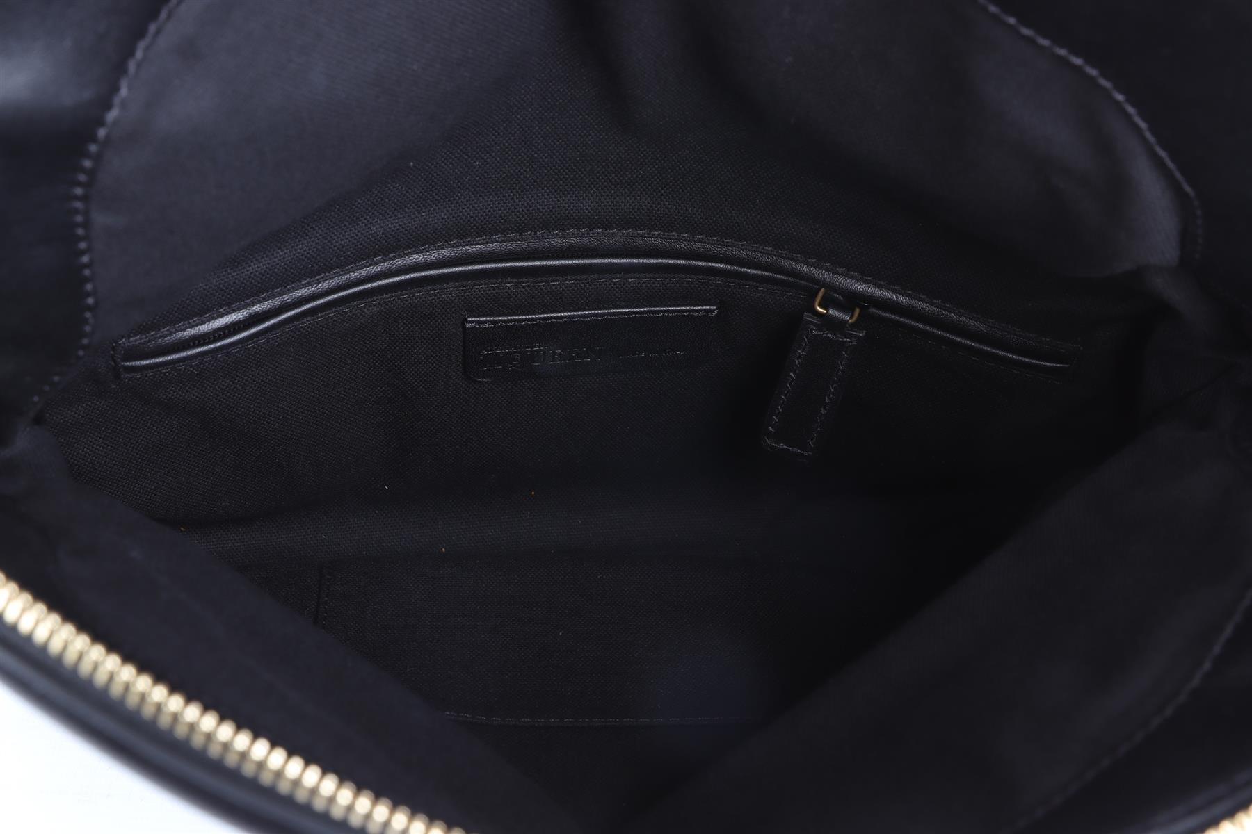 ALEXANDER MCQUEEN BLACK LEATHER CLUTCH