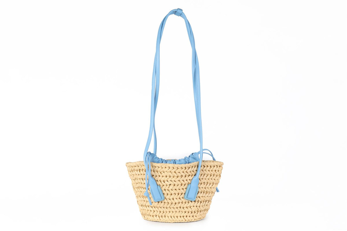 BOTTEGA VENETA BLUE ARCO SMALL RAFFIA TOTE BAG
