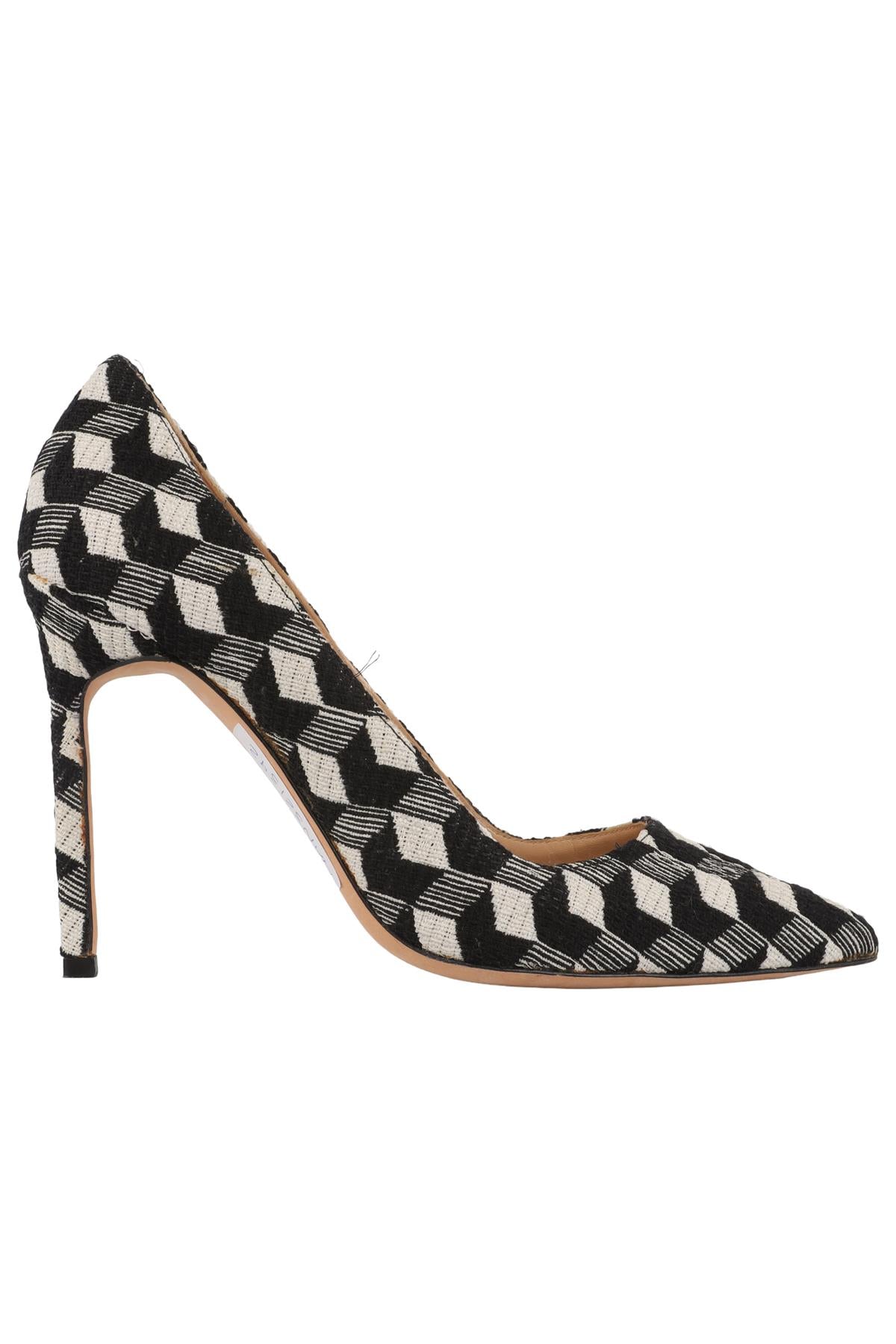 MANOLO BLAHNIK BLACK FABRIC PUMPS EU 38 UK 5 US 8
