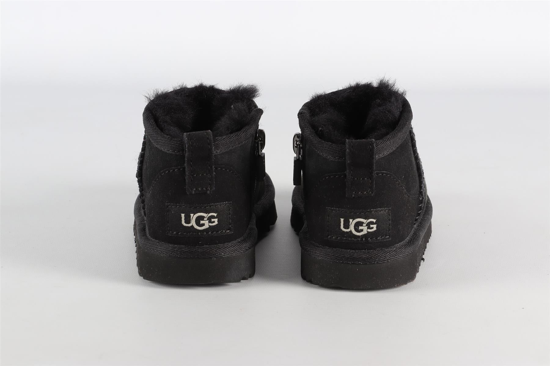 UGG BLACK KIDS GIRLS BOOTS EU 28.5 UK 10, US 11