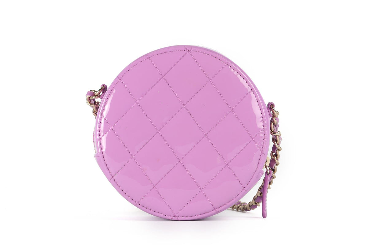 CHANEL PURPLE 2019 ROUND QUILTED PATENT LEATHER SHOULDER BAG