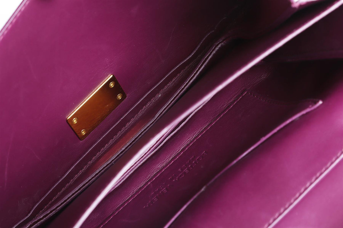 BOTTEGA VENETA PURPLE MOUNT SMALL LEATHER SHOULDER BAG