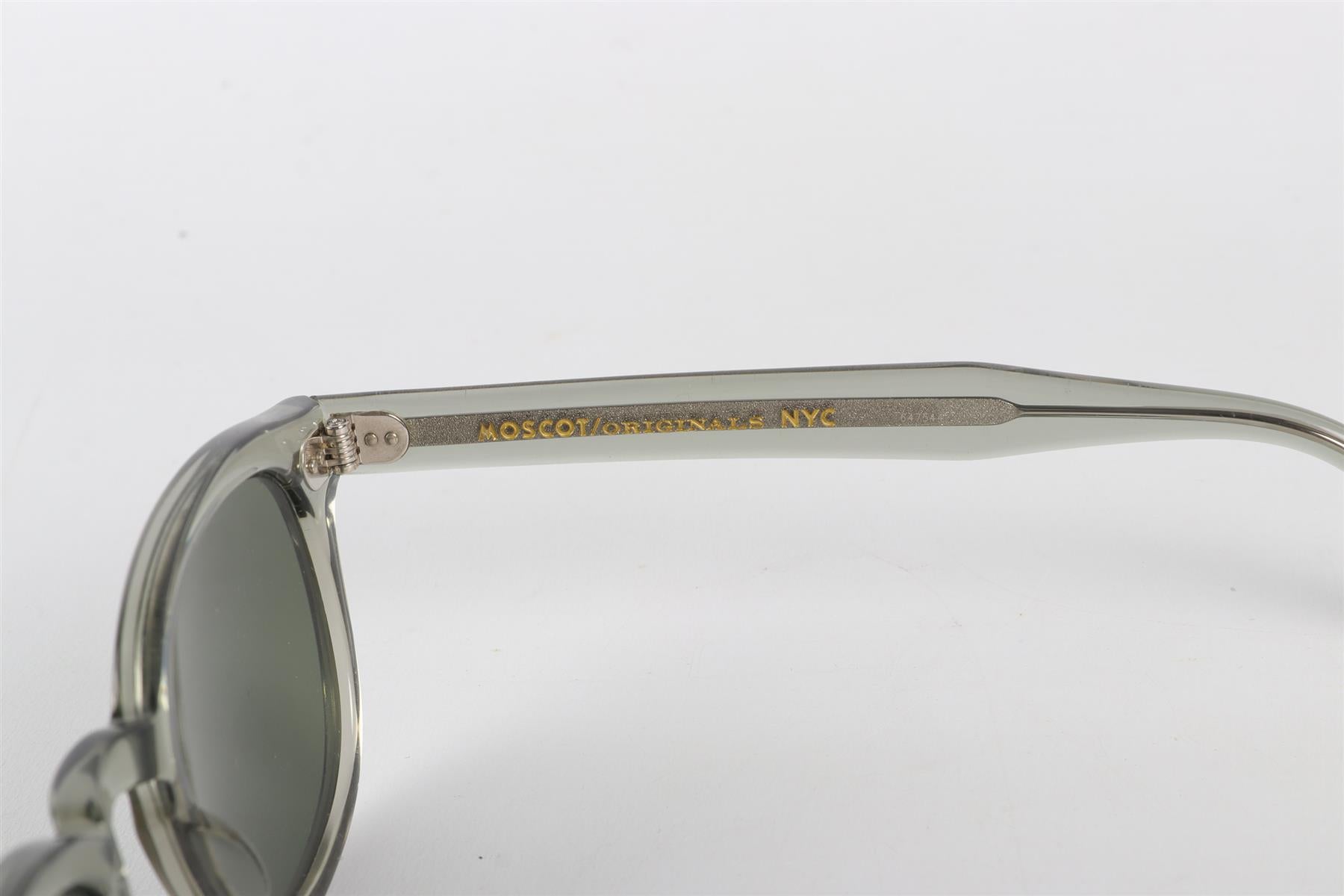 MOSCOT GREEN ROUND FRAME ACETATE SUNGLASSES