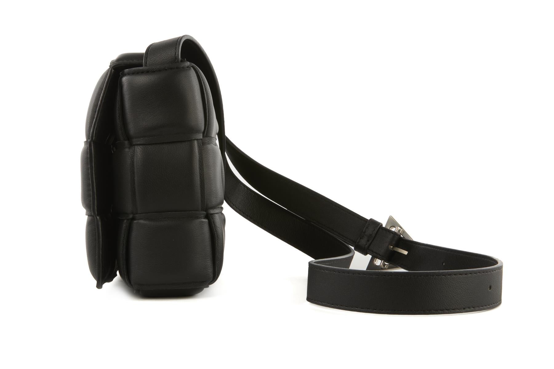 BOTTEGA VENETA BLACK CASSETTE MEDIUM PADDED INTRECCIATO LEATHER SHOULDER BAG