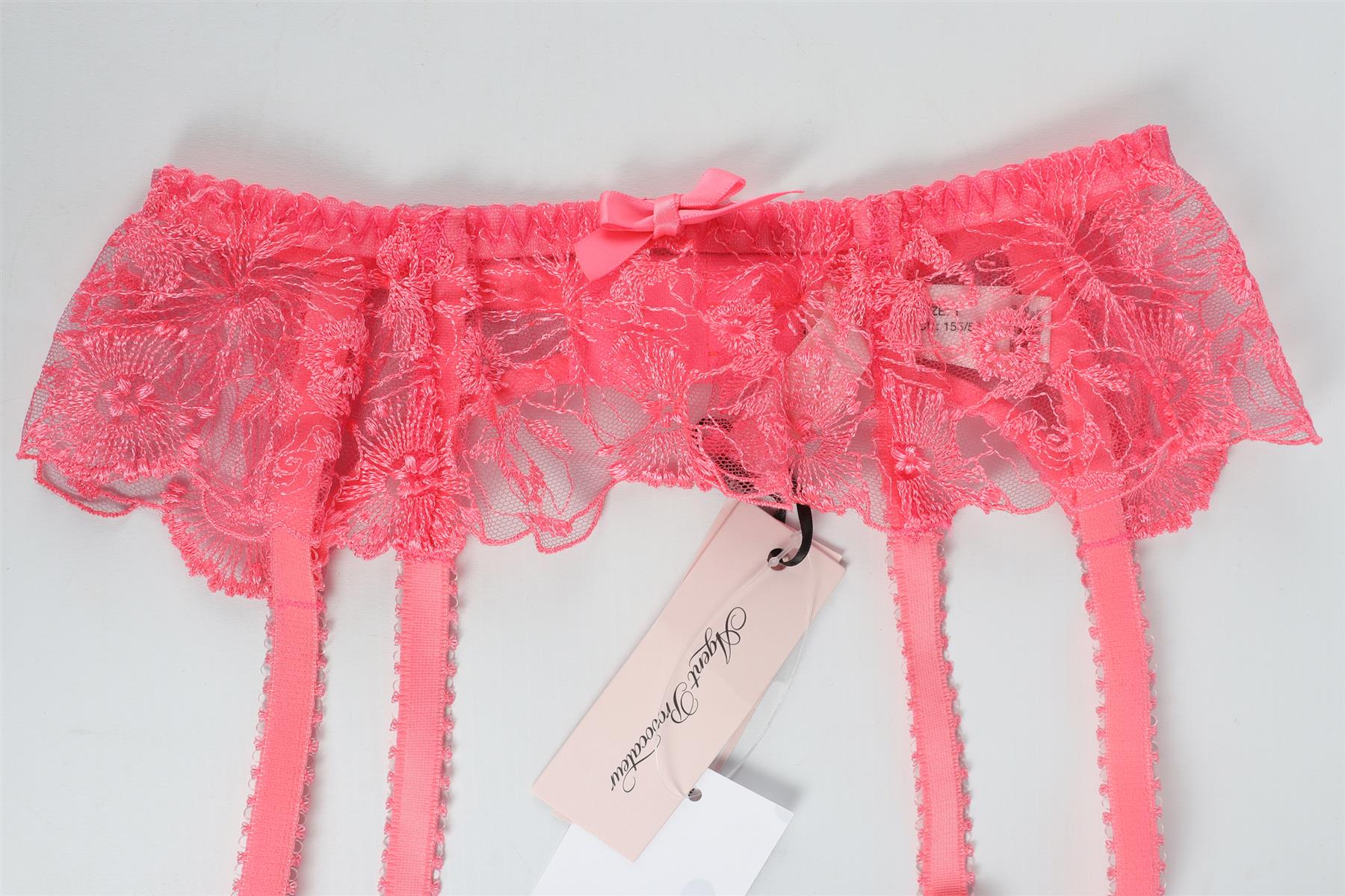 AGENT PROVOCATEUR PINK BRA AND SUSPENDER SET UK 34 E/1