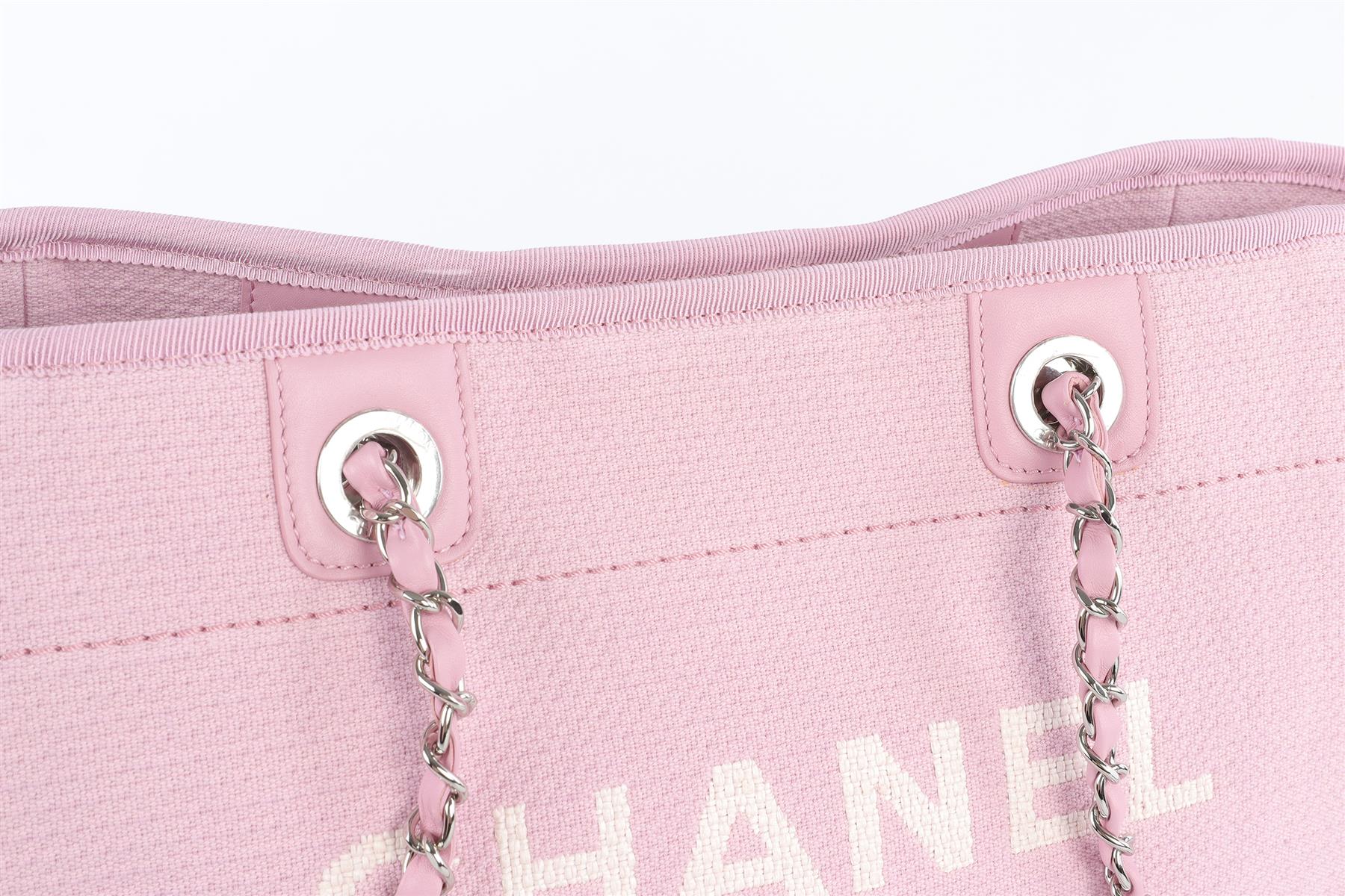 CHANEL PINK 2022 DEAUVILLE SMALL FABRIC TOTE BAG