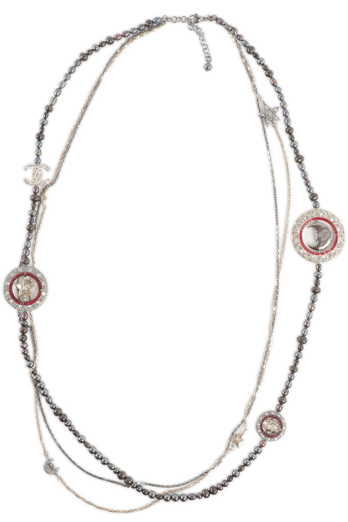 CHANEL GREY 2017 CC PEARL AND CHAIN NECKLACE