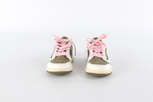 NIKE GREEN GIRLS TRAINERS EU 29 UK 10.5 US 11.5