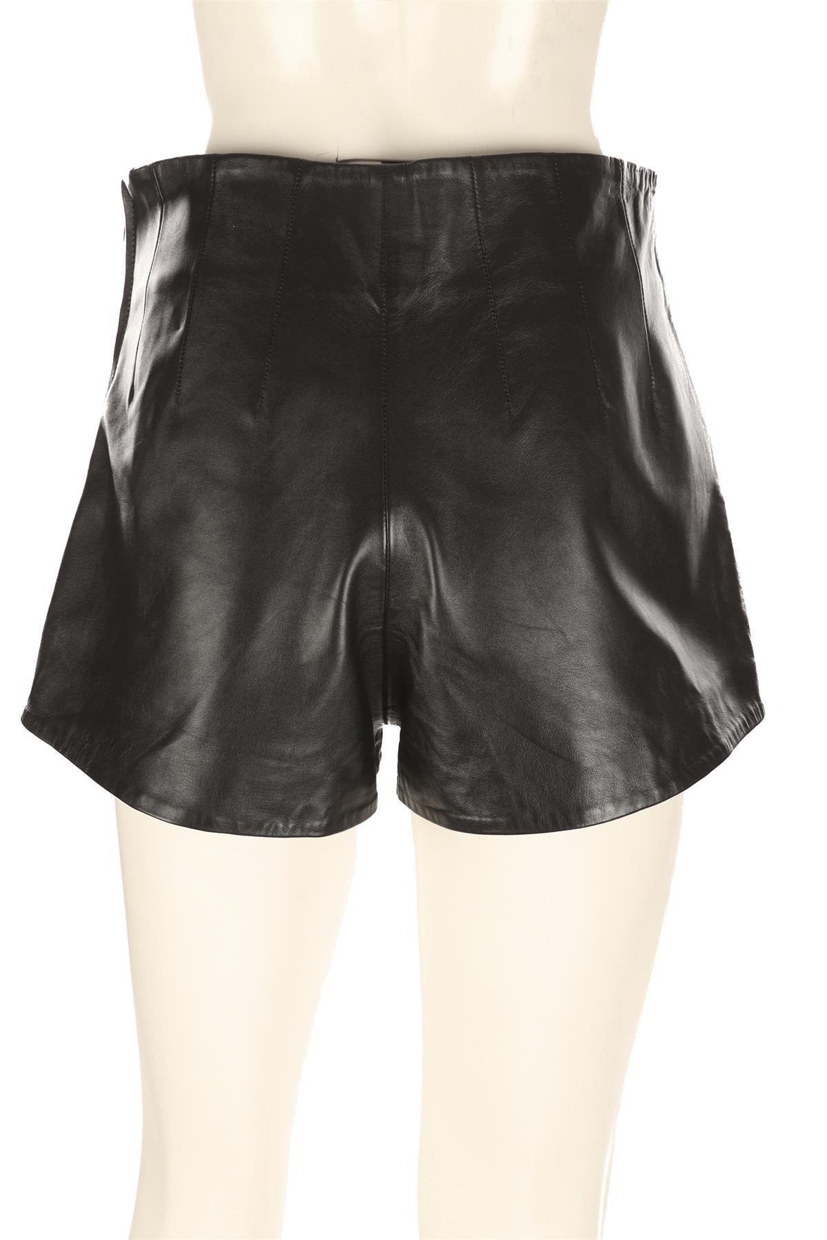 RETROFETE BLACK LEATHER SHORTS SMALL
