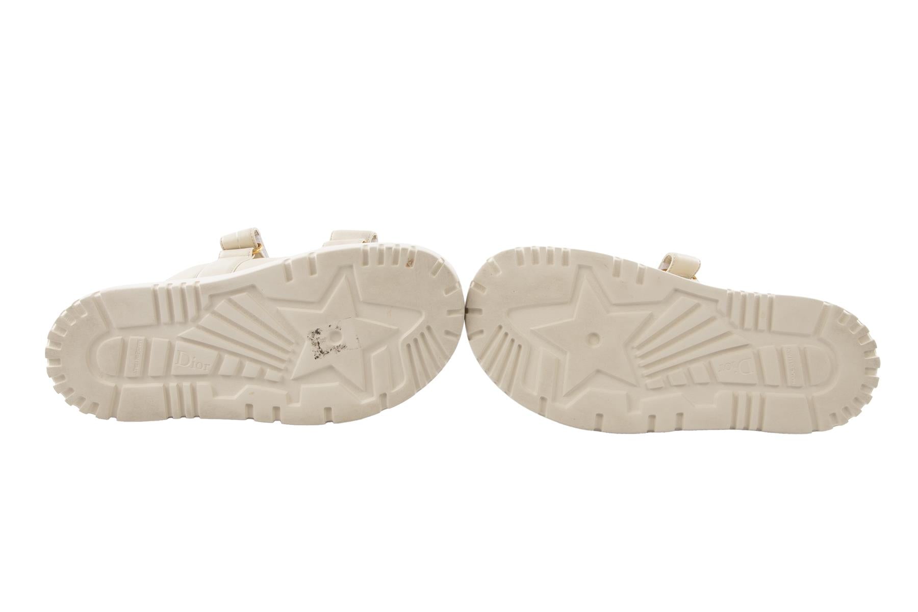 CHRISTIAN DIOR CREAM DIORACT LEATHER SLIDES EU 38 UK 5 US 8