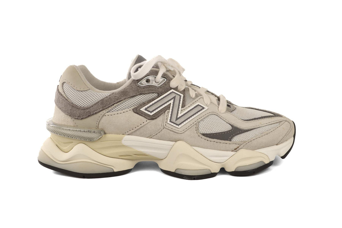 NEW BALANCE GREY 9060 CLASSIC GREY SNEAKERS EU 39.5 UK 6 US 8