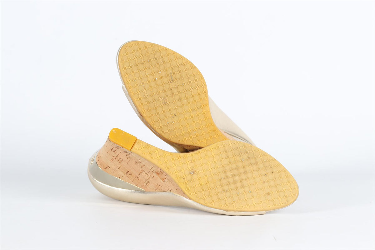 GUCCI LEATHER WEDGE PUMPS EU 38 UK 5 US 8