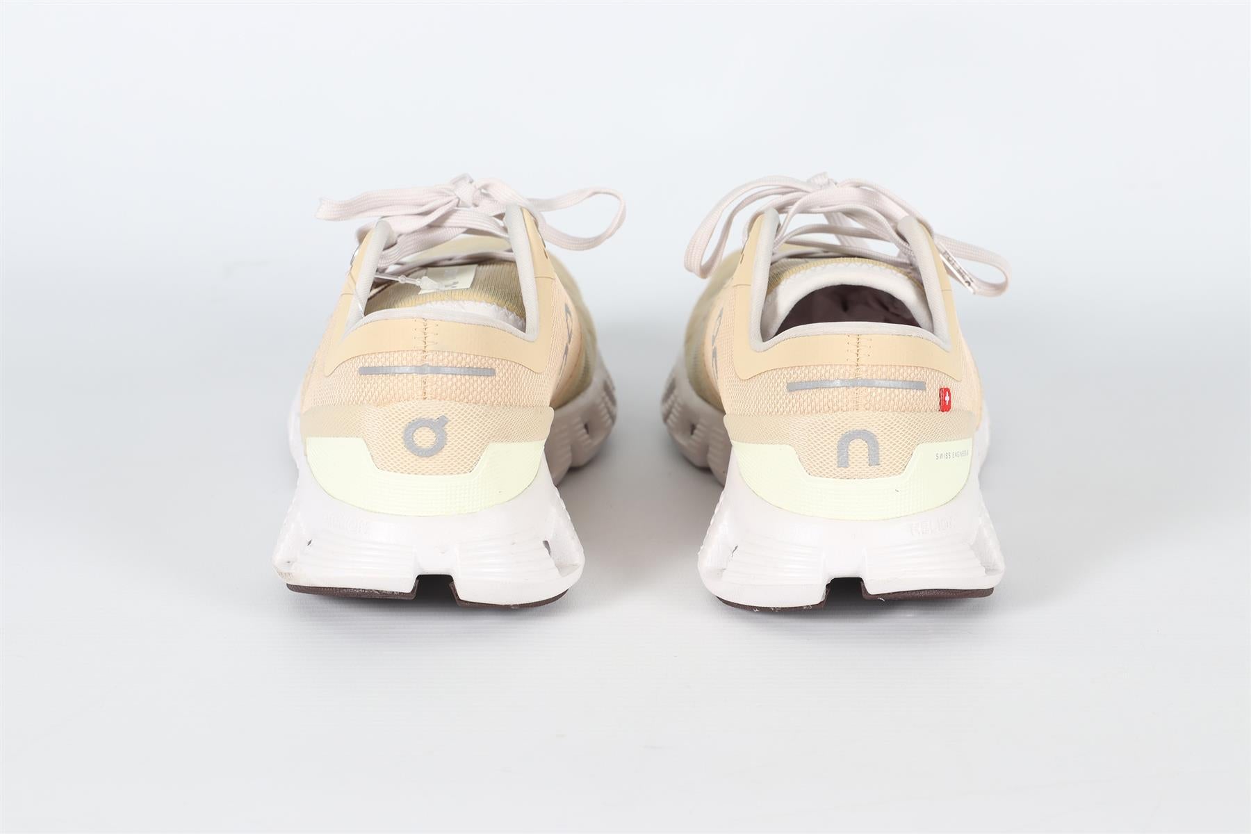 ON BEIGE CLOUD X MESH SNEAKERS EU 39 UK 6 US 8