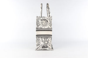 CHRISTIAN DIOR WHITE BOOK LARGE TOILE DE JOUY SOLEIL CANVAS TOTE BAG