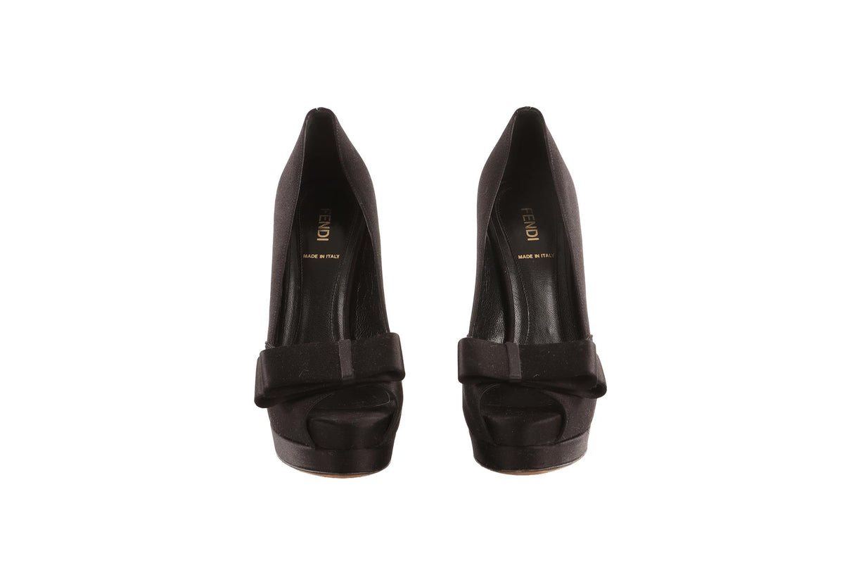 FENDI BLACK SATIN PLATFORM PUMPS EU 37 UK 4